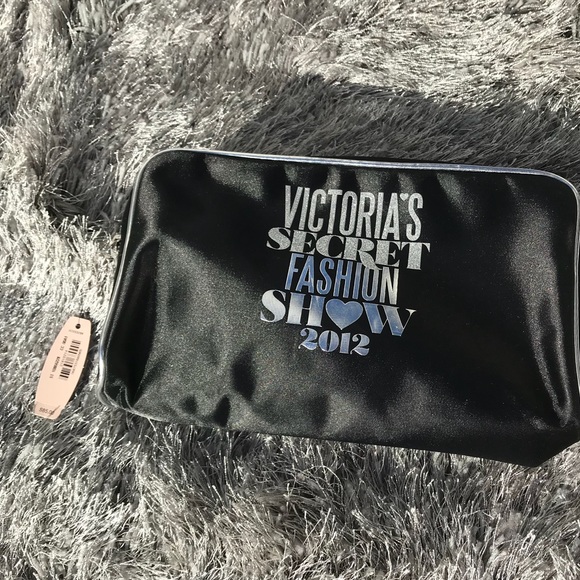 Victoria's Secret Other - FULL Victorias Secret fashion show 2012 makeup bag